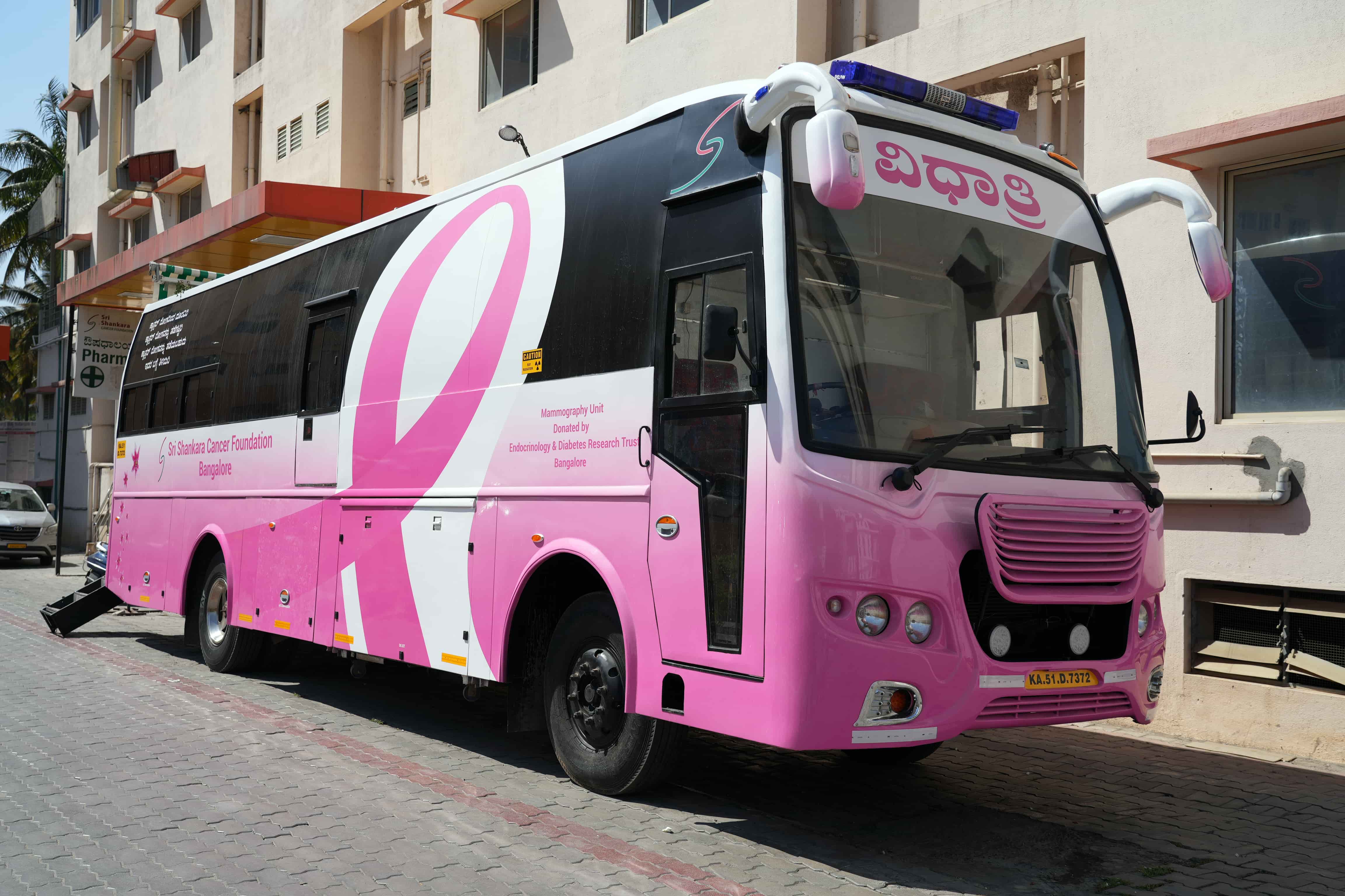 Vidhaatri - Cancer detection camp bus