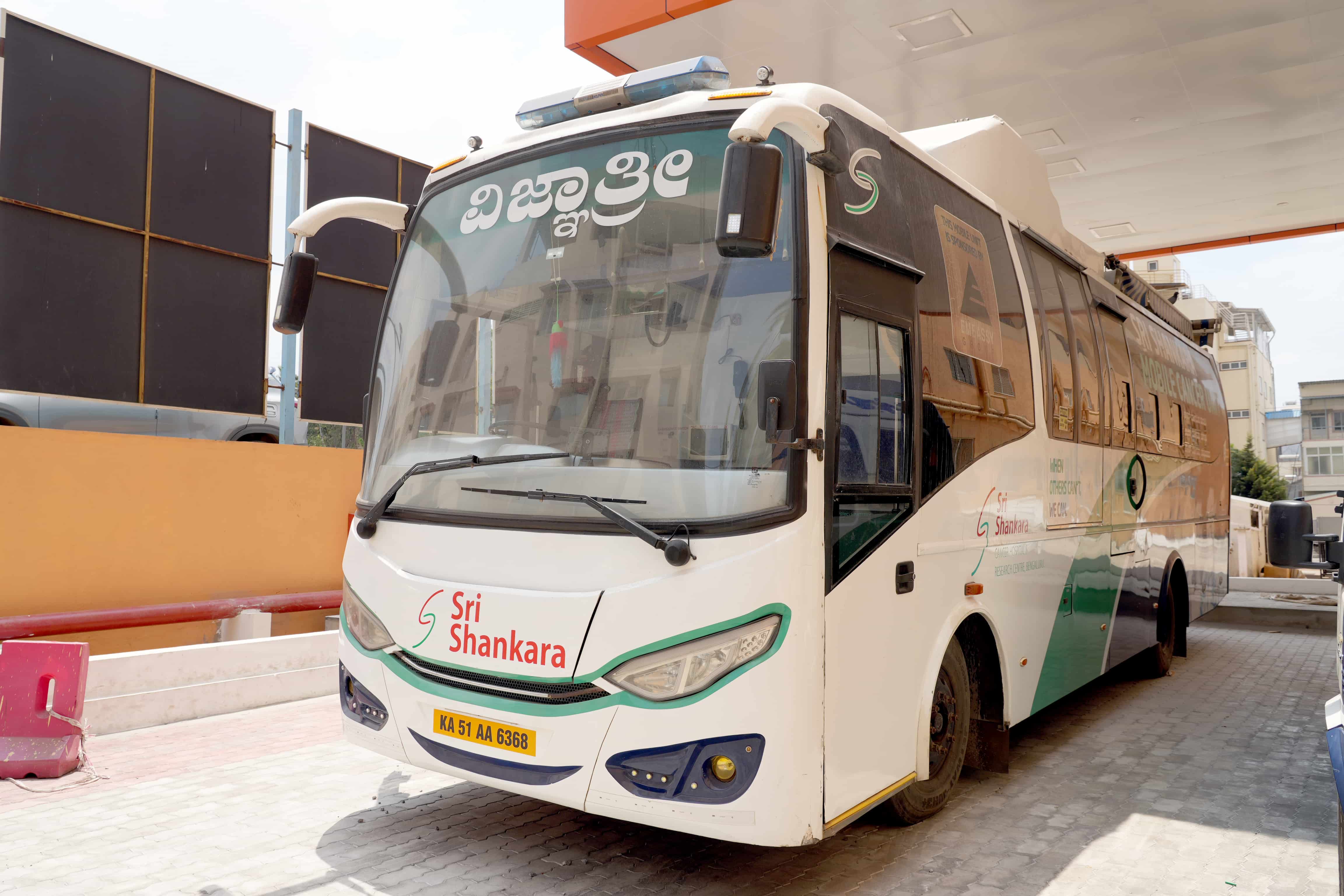 Vignathri - Mobile Cancer Detection and Screening Bus